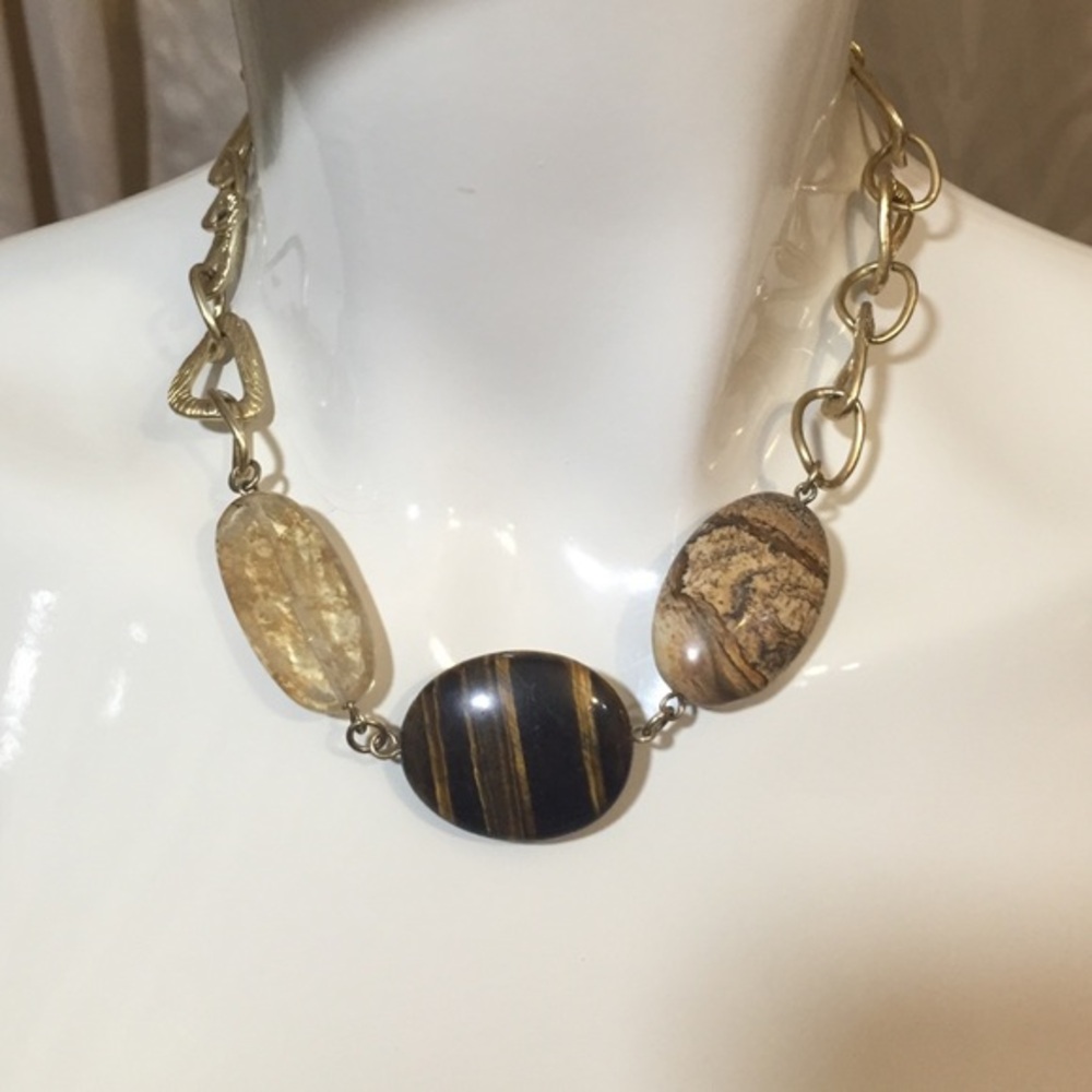 Lia Sophia necklace